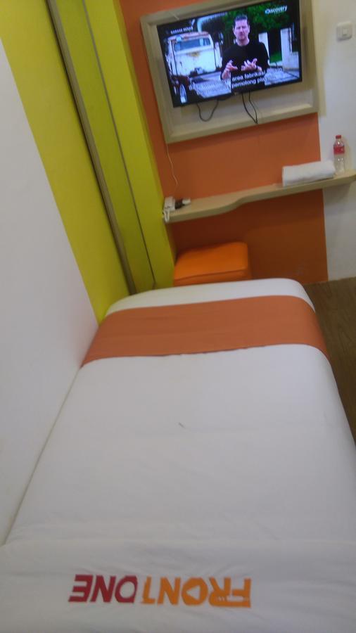 Djo Front One Inn Bengkulu Luaran gambar
