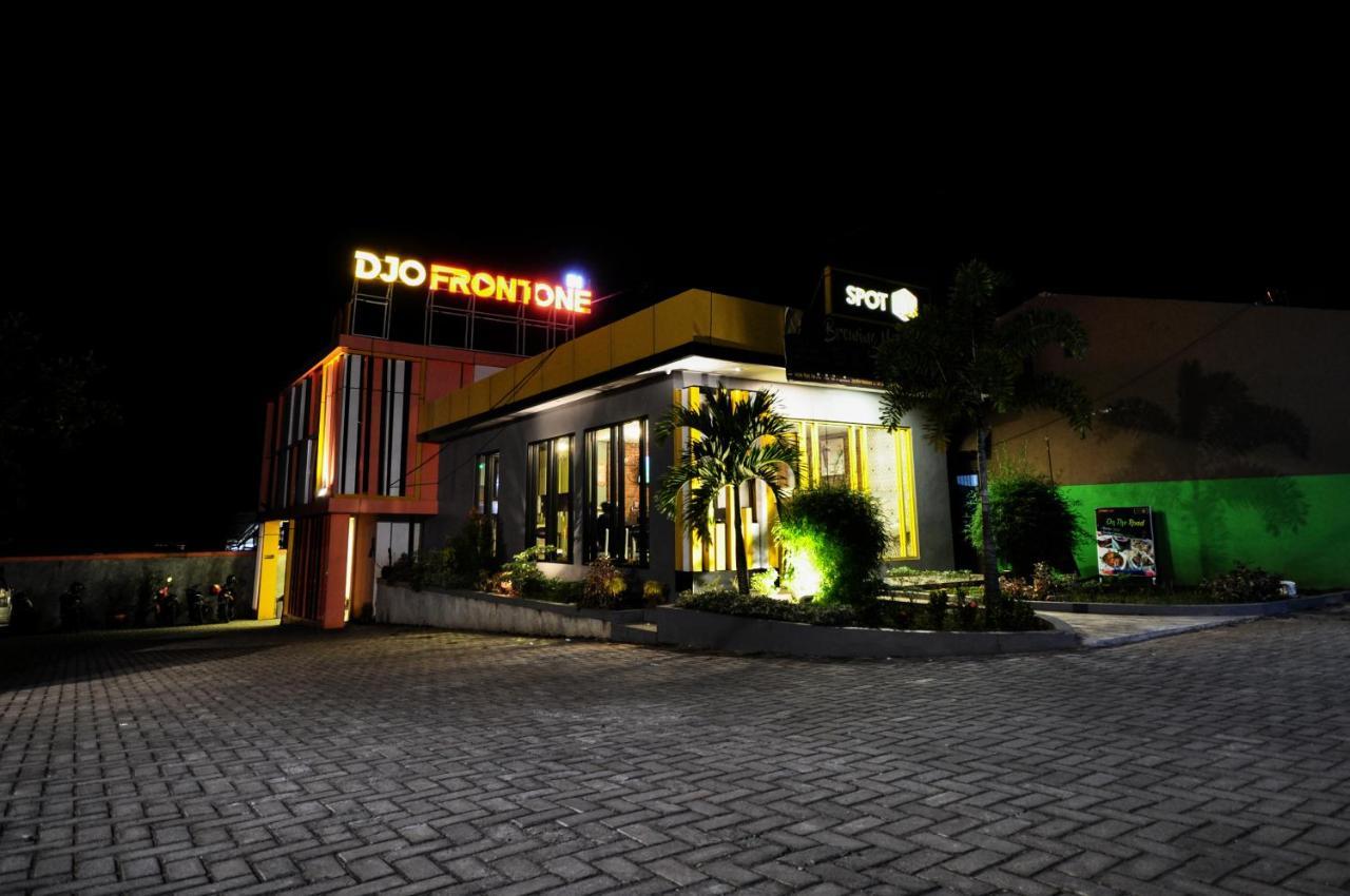 Djo Front One Inn Bengkulu Luaran gambar