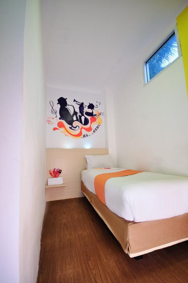 Djo Front One Inn Bengkulu Luaran gambar